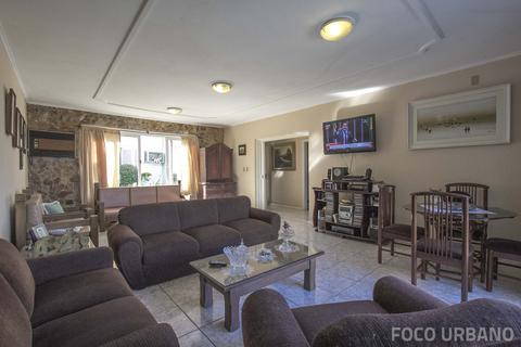 Image 12 - 136756