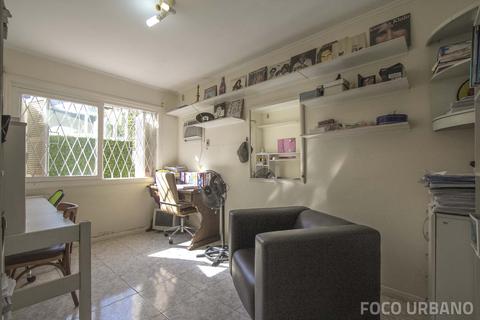 Image 30 - 136756
