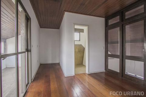 Image 74 - 137402