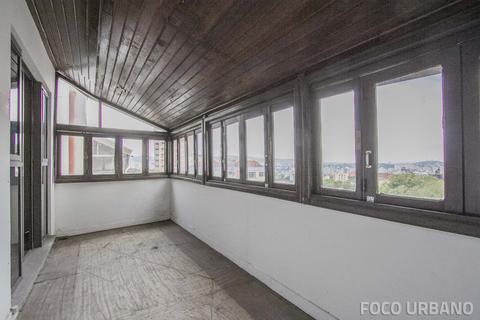 Image 76 - 137402