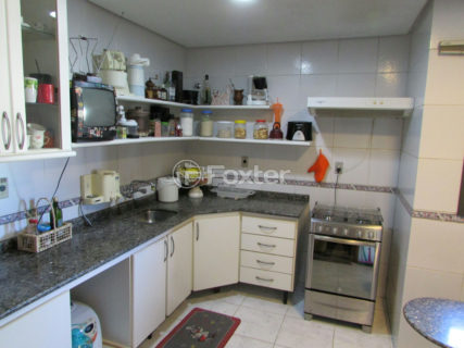 Image 3 - 137696