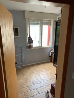 Image 22 - 139390