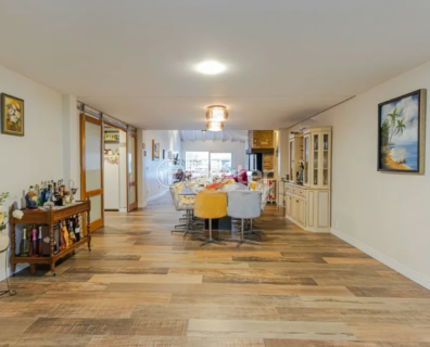 Image 4 - 139446