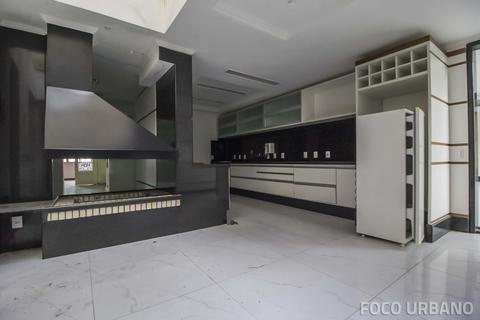 Image 11 - 140510