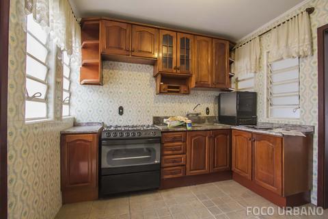 Image 27 - 140670