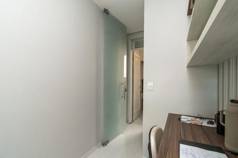 Image 30 - 140744