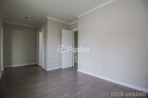 Image 19 - 140811