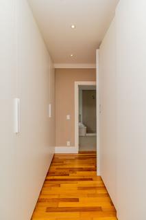 Image 45 - 143847
