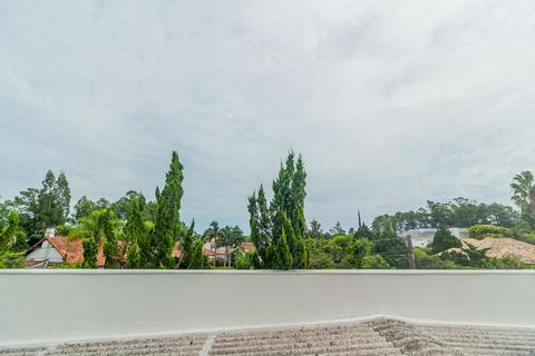 Image 69 - 143847