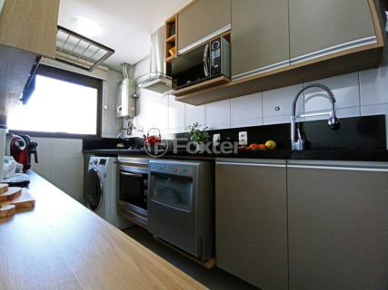 Image 17 - 144282