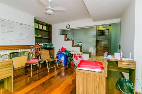 Image 20 - 14557