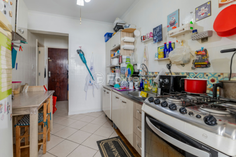 Image 31 - 145884