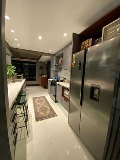Image 18 - 145993
