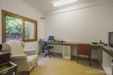 Image 17 - 147141
