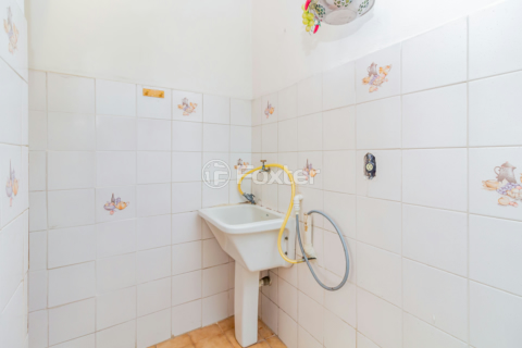Image 31 - 147220