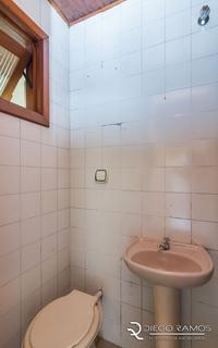 Image 19 - 147855