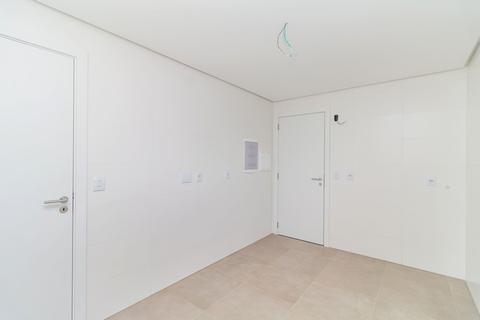 Image 21 - 147999