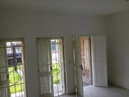 Image 7 - 148300