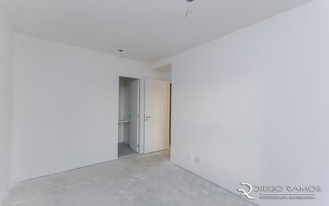 Image 4 - 150233