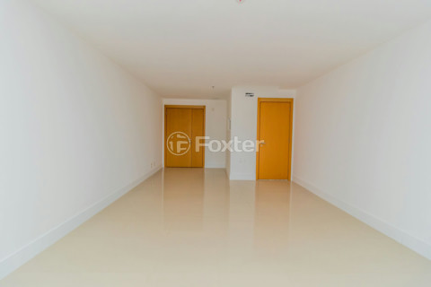 Image 3 - 156525