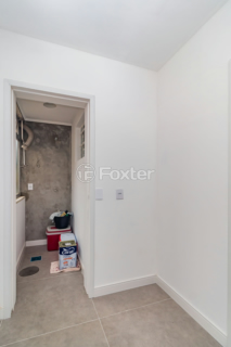 Image 17 - 158304