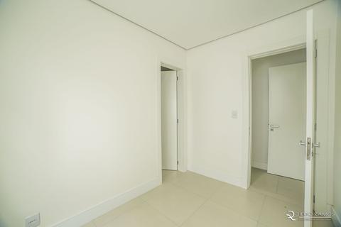 Image 17 - 158321