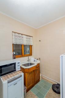 Image 32 - 158550