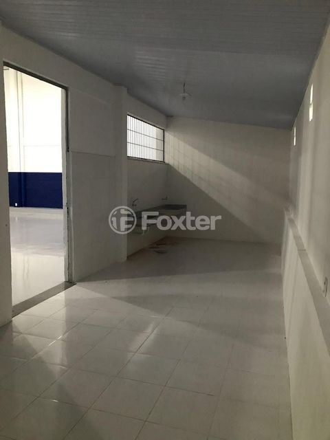 Image 7 - 162553