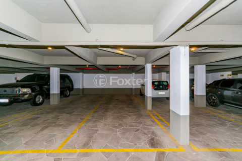 Image 32 - 164200