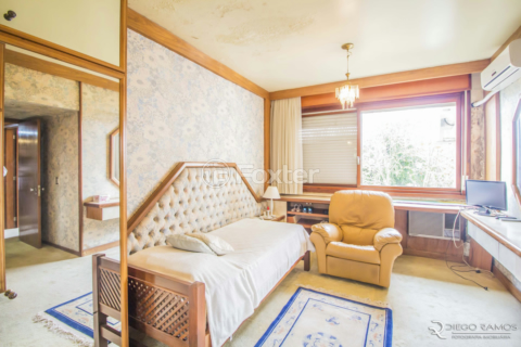 Image 11 - 174117