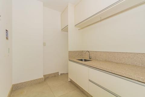 Image 31 - 174218