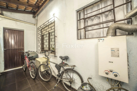 Image 31 - 175560