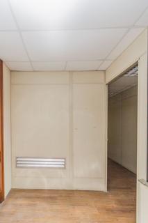 Image 81 - 175894