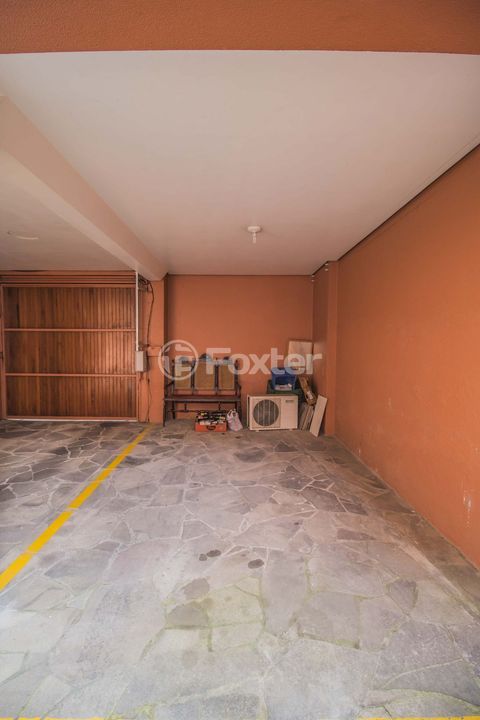 Image 25 - 176985