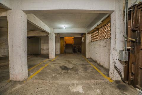 Image 38 - 178477