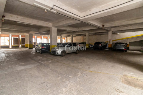 Image 8 - 178990