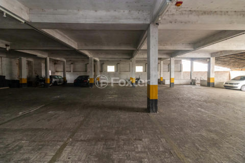 Image 7 - 178990