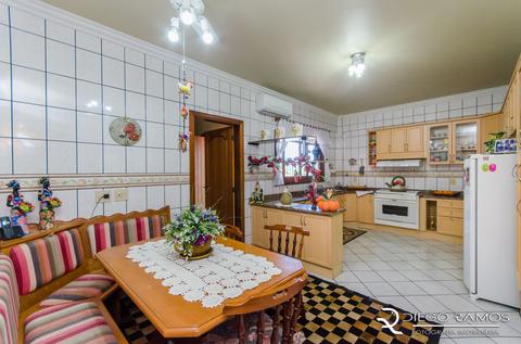 Image 17 - 180334