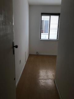 Image 7 - 180588