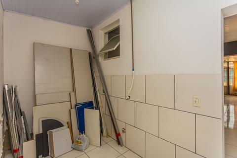 Image 19 - 181129