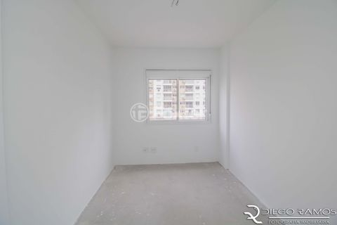Image 33 - 181358