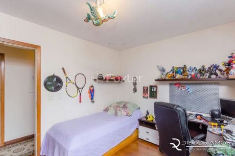 Image 35 - 182676