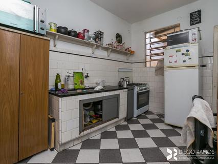 Image 15 - 182744