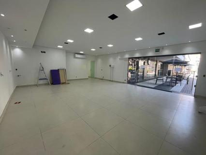 Image 20 - 183752
