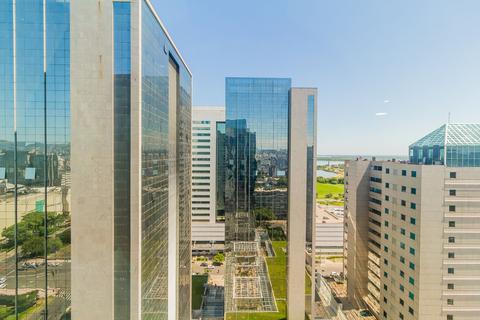 Image 6 - 184811