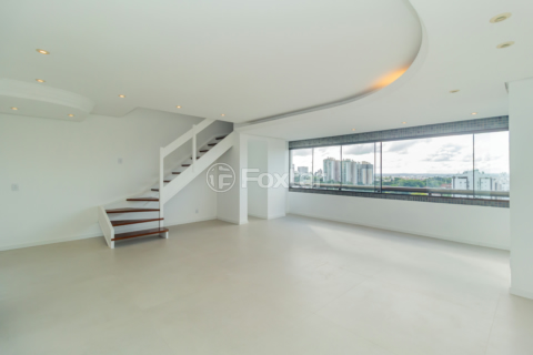 Image 9 - 185006