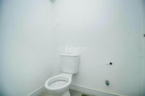 Image 23 - 185566