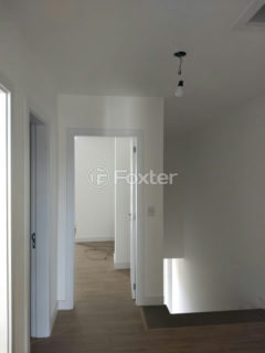 Image 25 - 185566