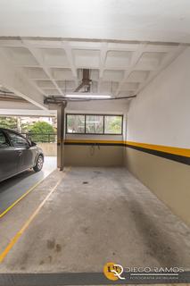 Image 17 - 185912