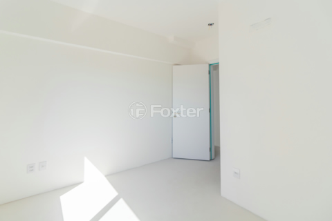 Image 16 - 186200